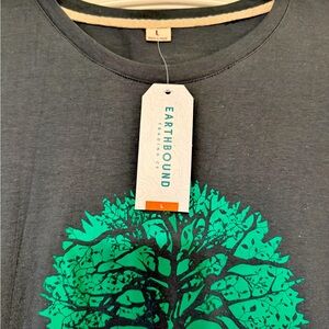 Earthbound Grey Tree T-shirt. NWT.